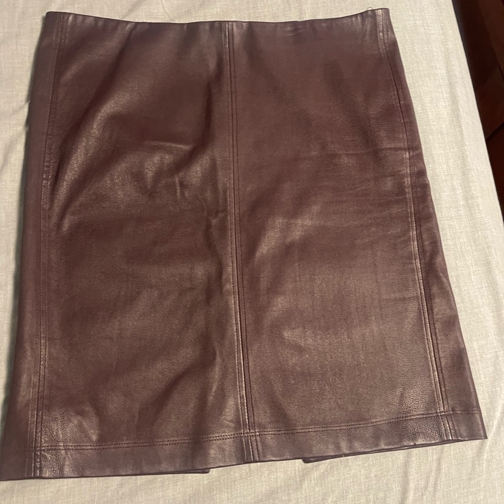 Neiman Marcus Leather Pencil Skirt in Deep Brown / Purple
